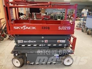 SkyJack SJ 3219 Ножничные подъемники