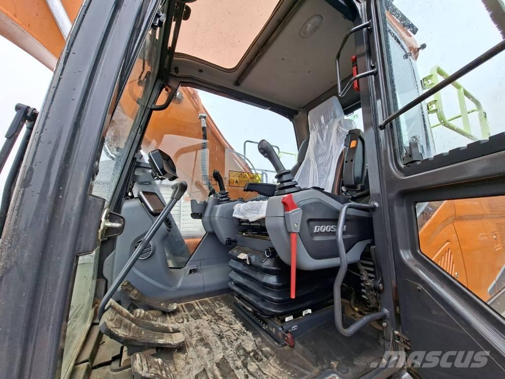 Doosan DX 225 LC Гусеничные экскаваторы