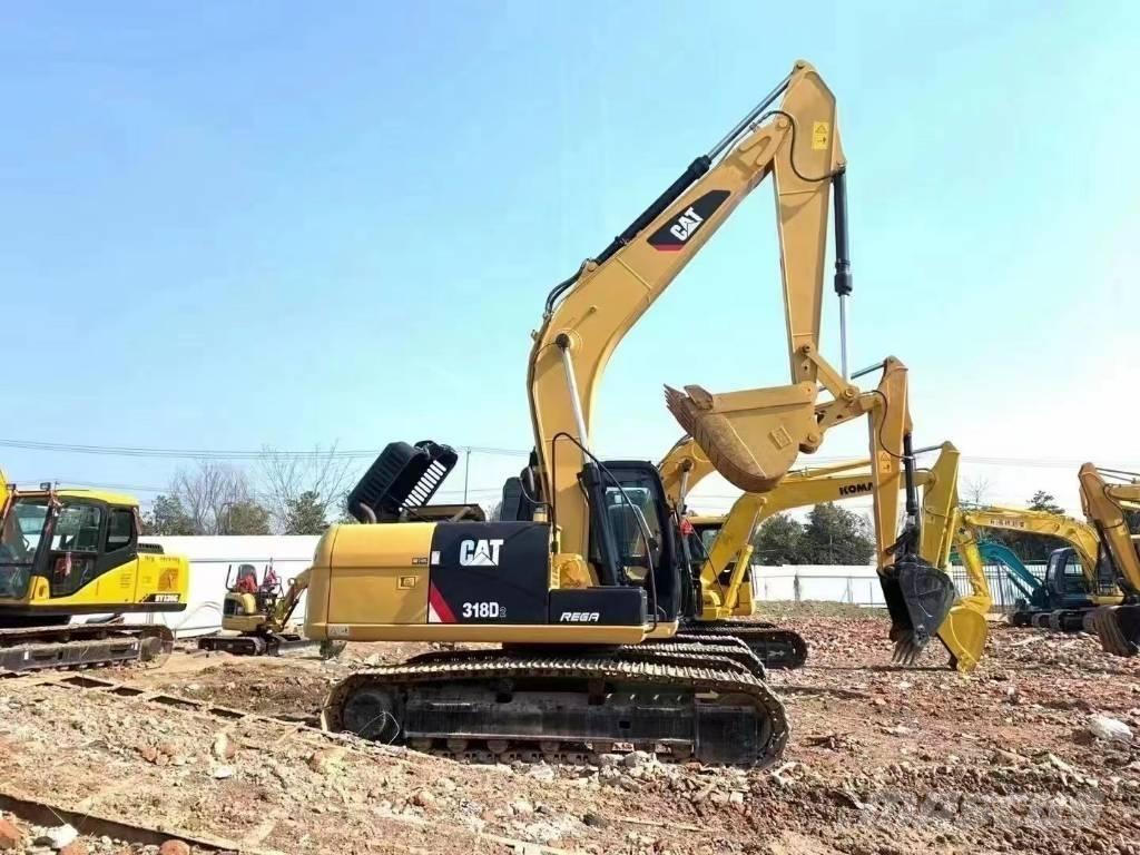 CAT CAT318D Гусеничные экскаваторы