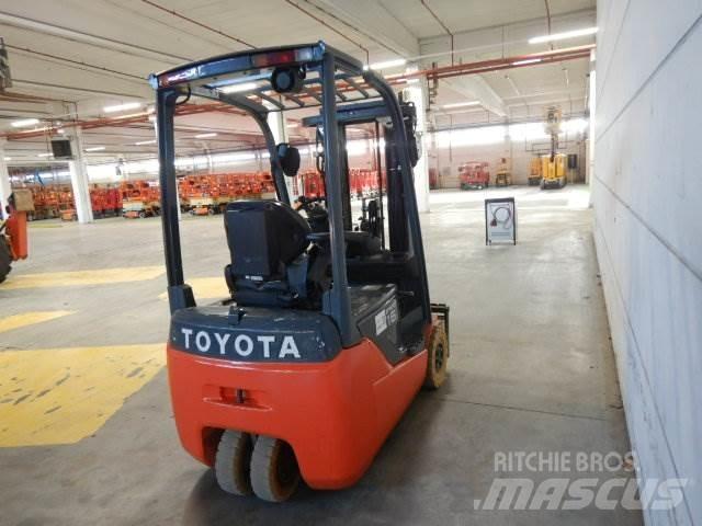 Toyota 8FBEK16T Электропогрузчики