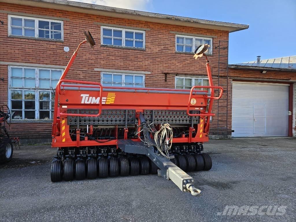 Tume Nova Combi 4000 Комбинированные сеялки