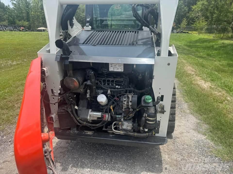 Bobcat T 590 Мини-погрузчики