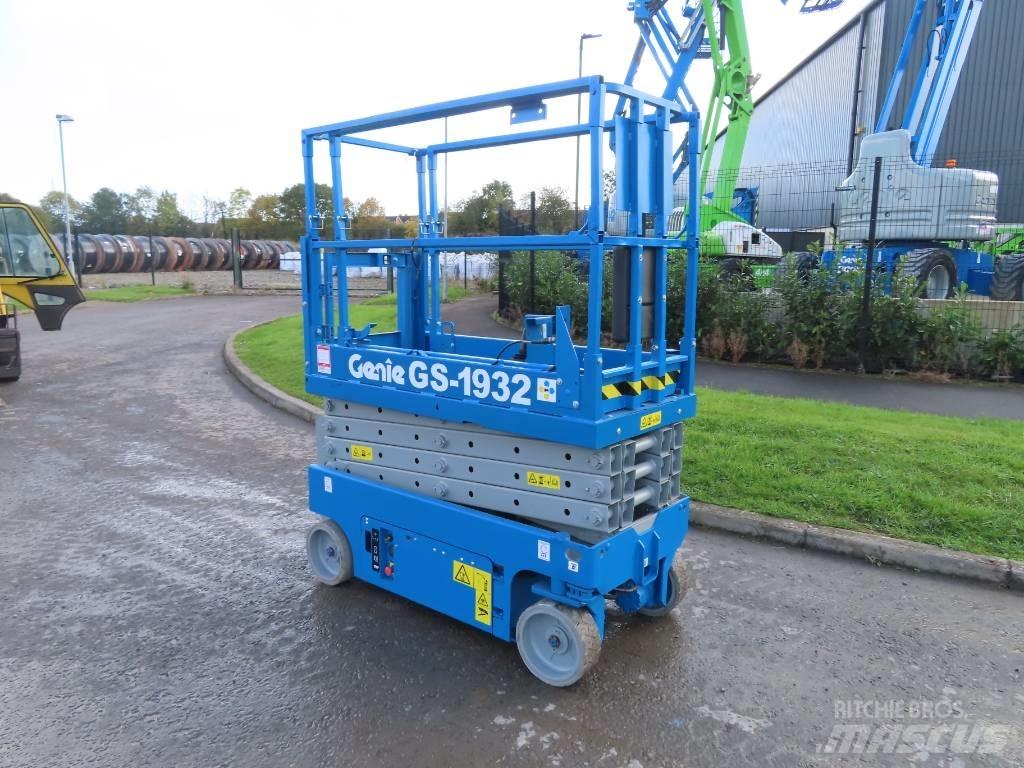 Genie GS 1932 Ножничные подъемники