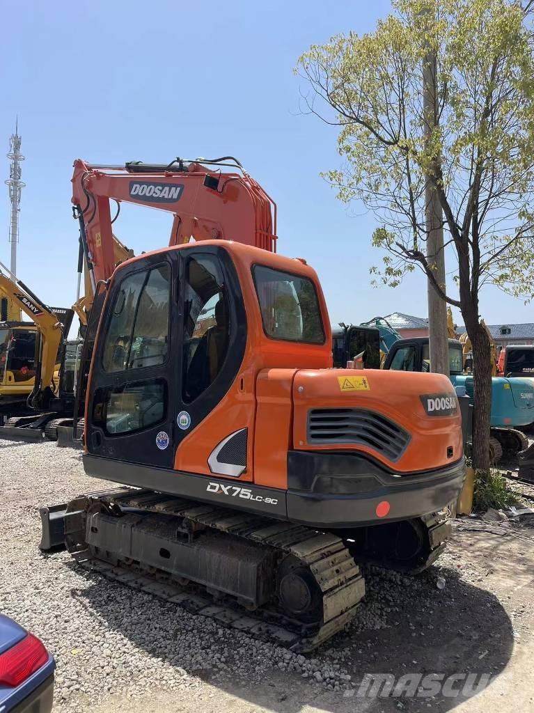 Doosan DX 75-9 C Малые экскаваторы 7т-12т