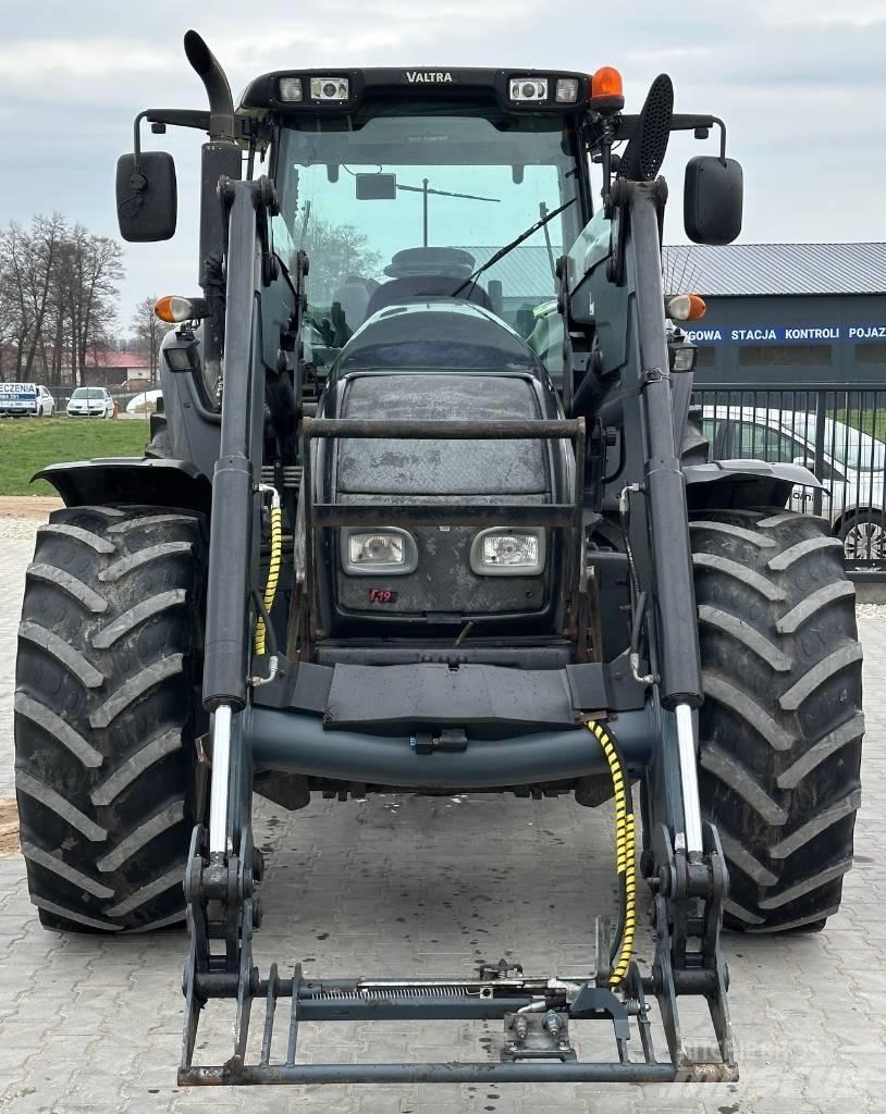 Valtra T 190 Трактора