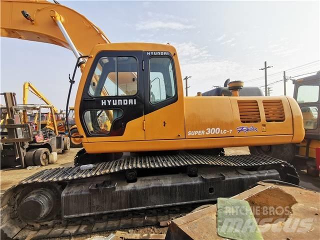 Hyundai R300LC-7 Гусеничные экскаваторы