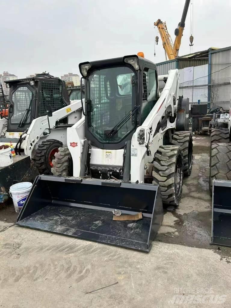 Bobcat S 750 Мини-погрузчики