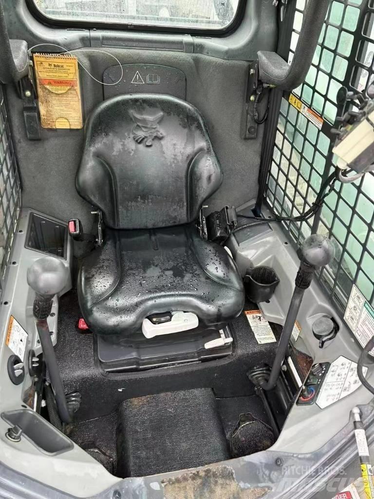 Bobcat S 750 Мини-погрузчики