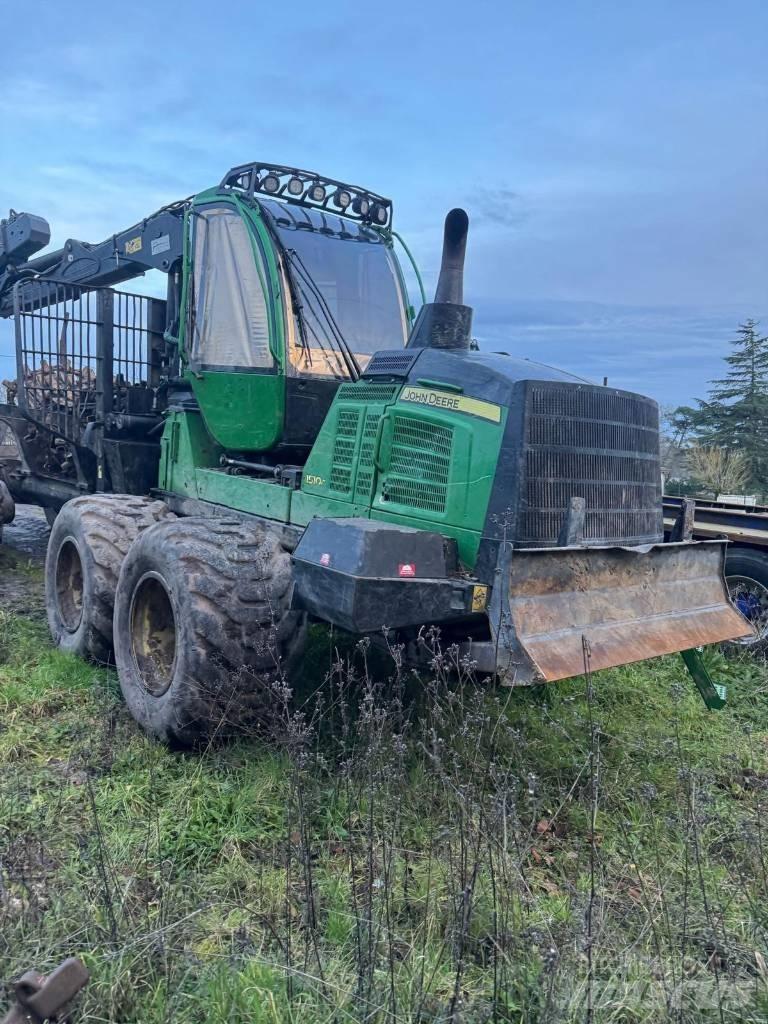 John Deere 1510G Форвардеры