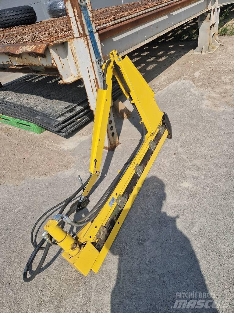 New Holland CX 8090 Зерноуборочные комбайны