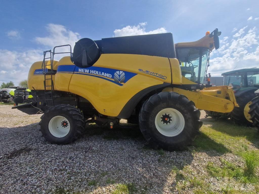 New Holland CX 8090 Зерноуборочные комбайны