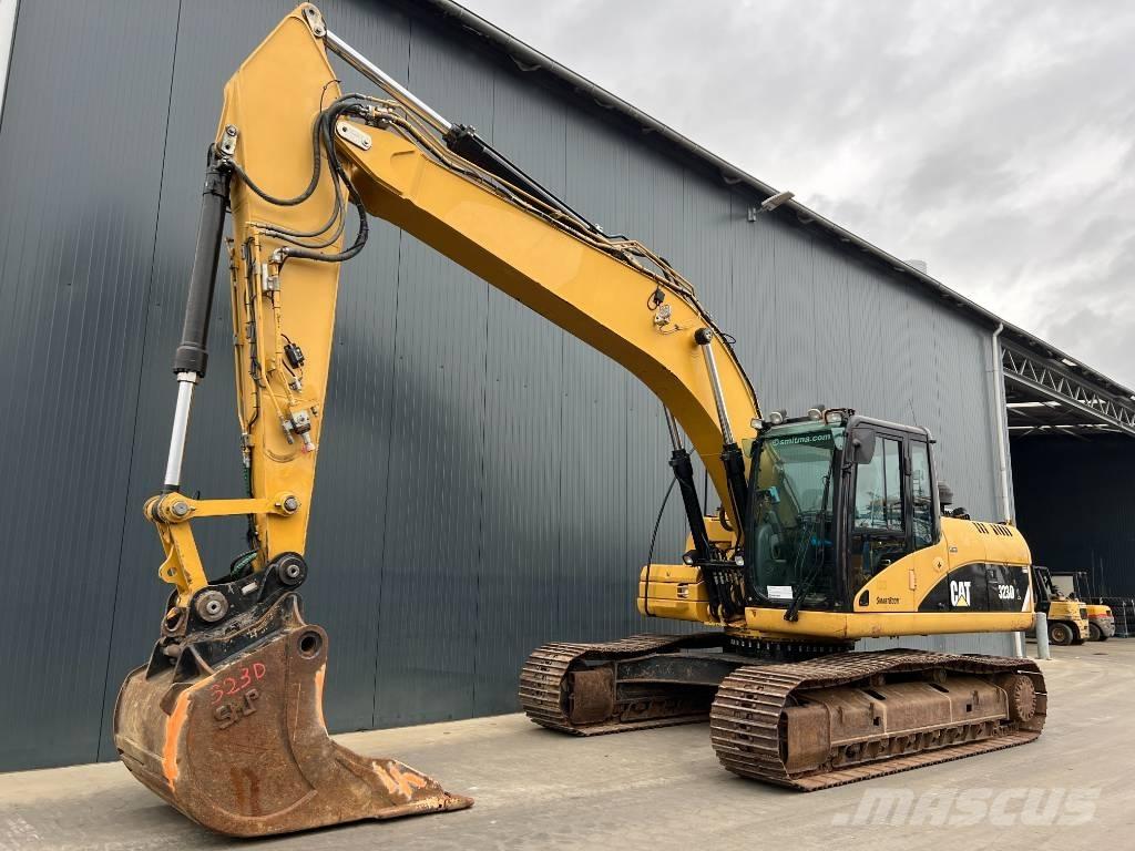 CAT 323D L Гусеничные экскаваторы