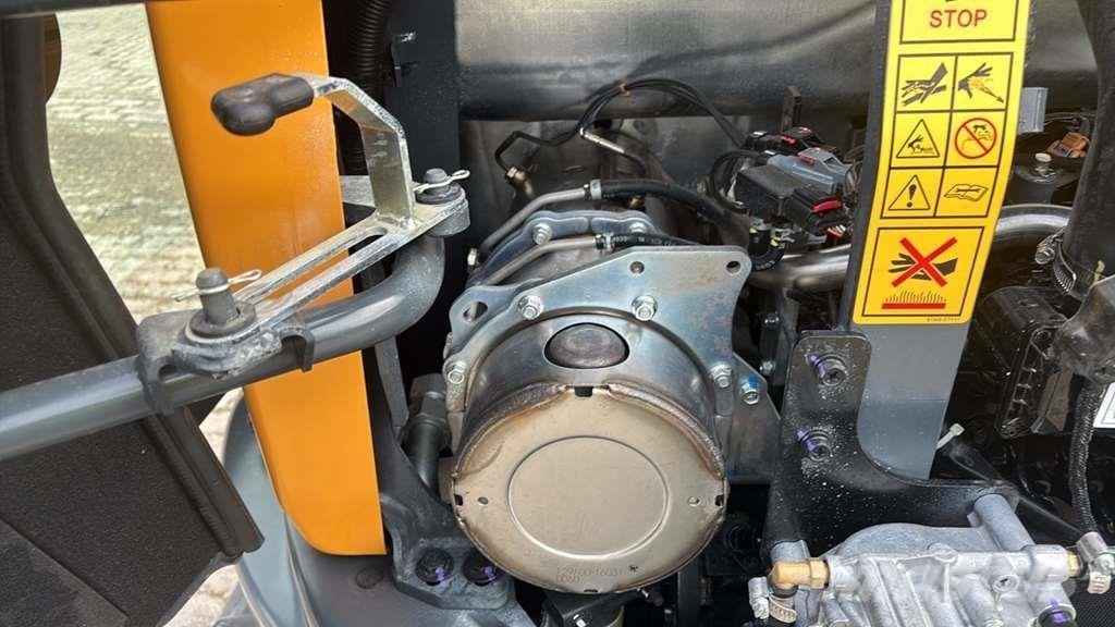 Hyundai HX 48AZ Специальные экскаваторы