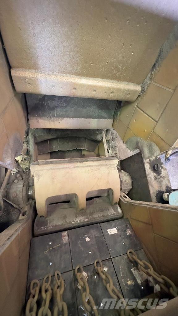 Powersceen TP290 Мобильные дробилки