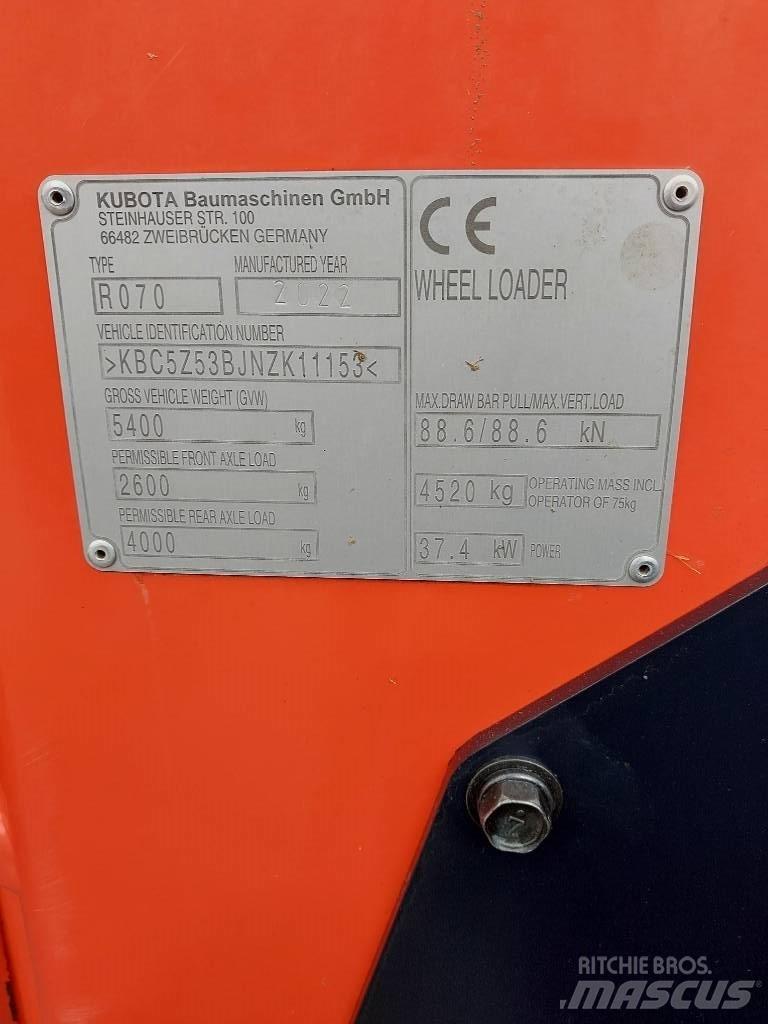 Kubota R 070 Фронтальные погрузчики