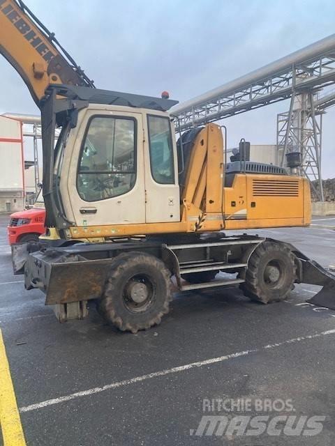 Liebherr 924C-LI Колёсные экскаваторы