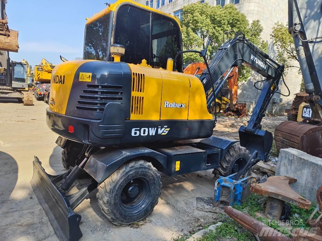 Hyundai Robex 60 W Колёсные экскаваторы