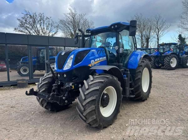 New Holland T7.225 Трактора