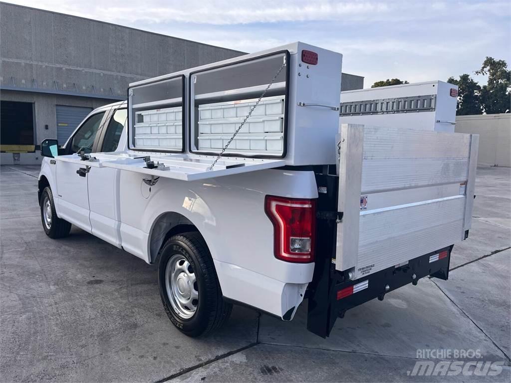 Ford F-150 Бортовые фургоны