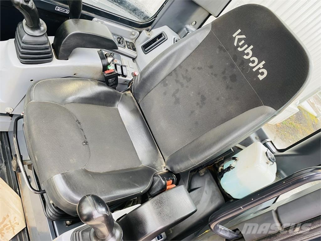 Kubota U48-4 Малые экскаваторы 7т-12т