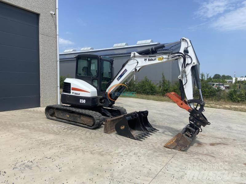 Bobcat E 50 Колёсные экскаваторы