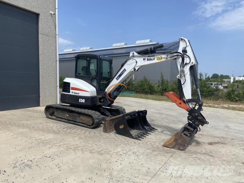 Bobcat E 50 Колёсные экскаваторы
