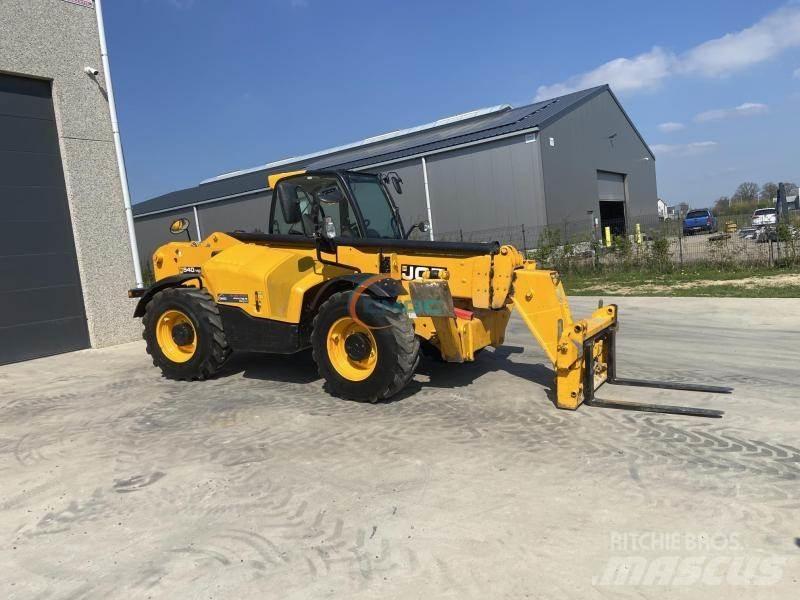 JCB 540-140 Телескопические погрузчики