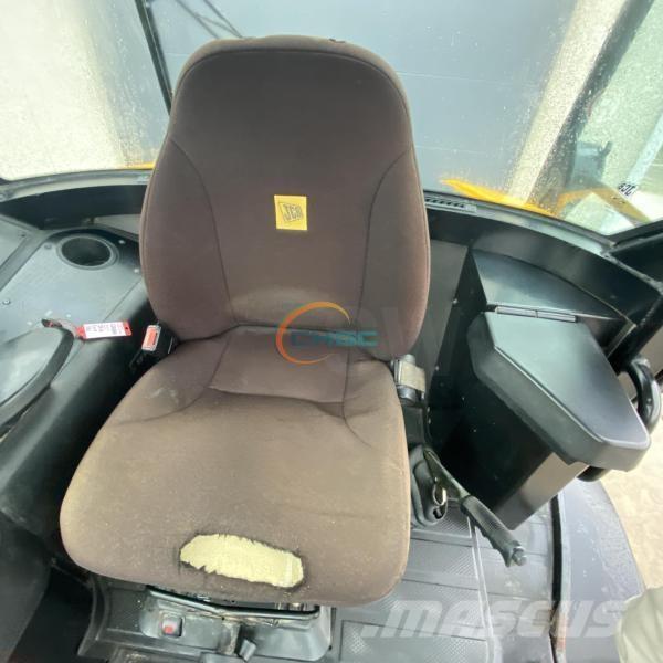 JCB TM220 Фронтальные погрузчики