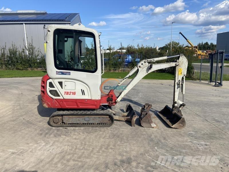 Takeuchi TB216 Колёсные экскаваторы