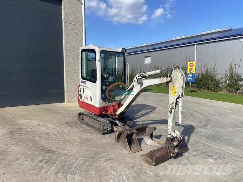 Takeuchi TB216 Колёсные экскаваторы