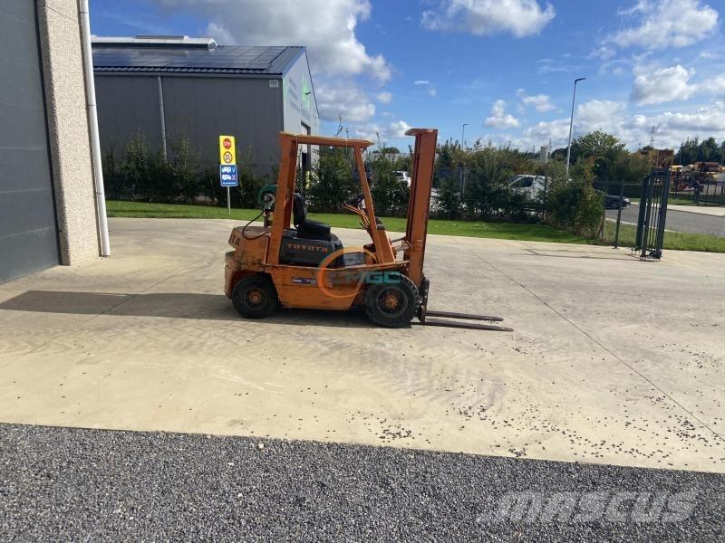Toyota 3FG20 Другие складские механизмы