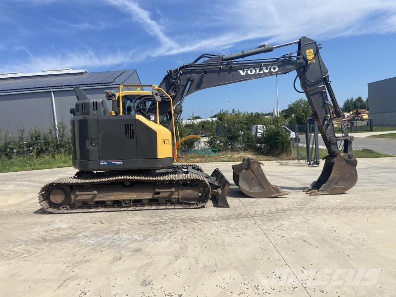 Volvo EC45 Колёсные экскаваторы