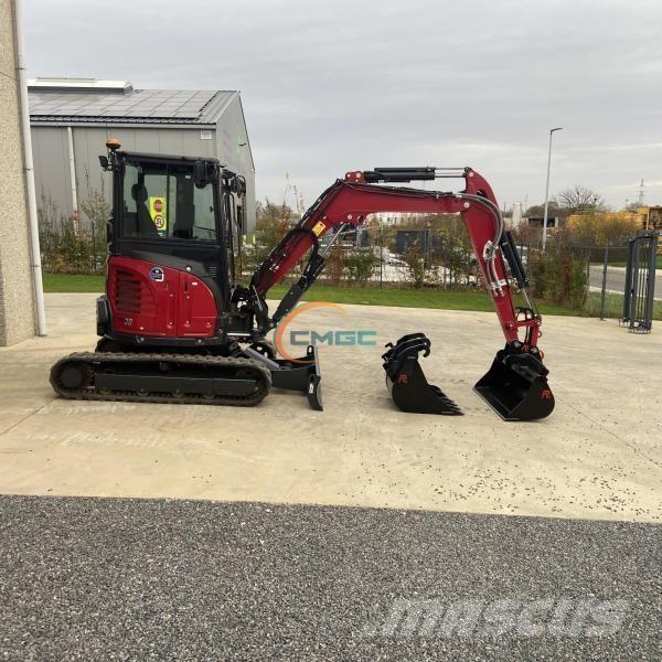 Yanmar VIO38-6 Колёсные экскаваторы
