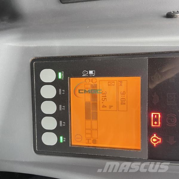 Yanmar VIO38-6 Колёсные экскаваторы