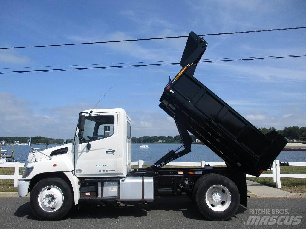 Hino 338 Грузовики-Самосвалы