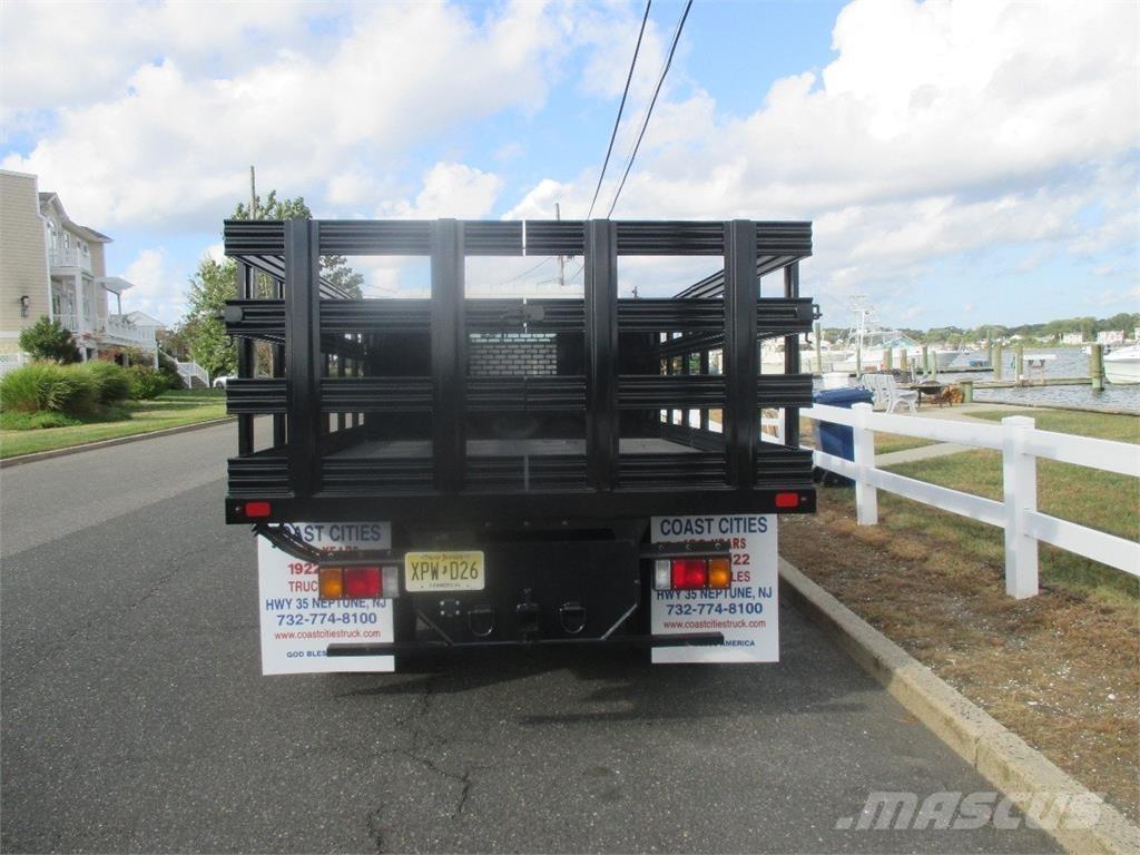 Isuzu NQR Специальные грузовики