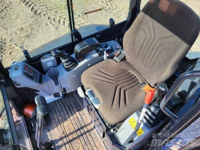 Kubota U27-4 Мини-экскаваторы