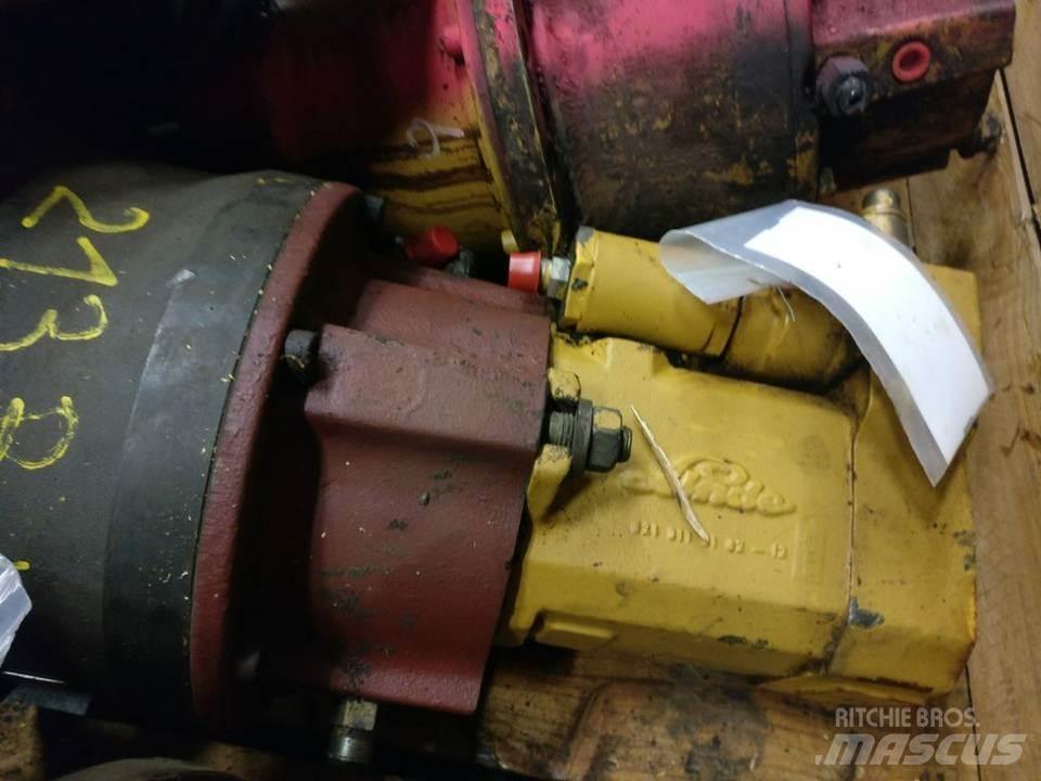 CAT 213B Гидравлическая система