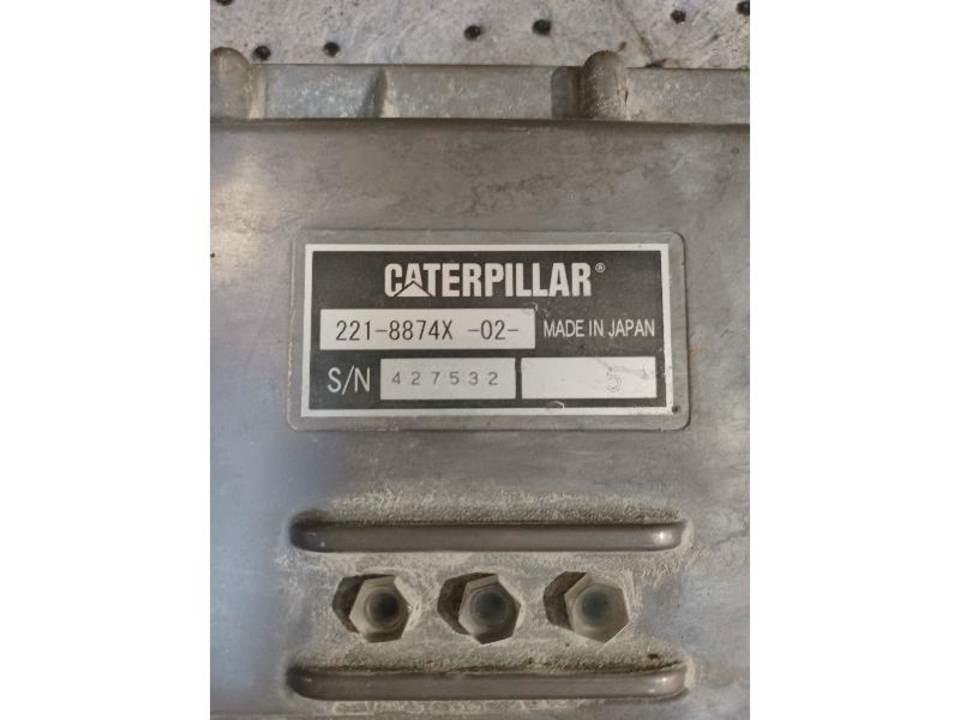 CAT 325D Кабины и интерьер