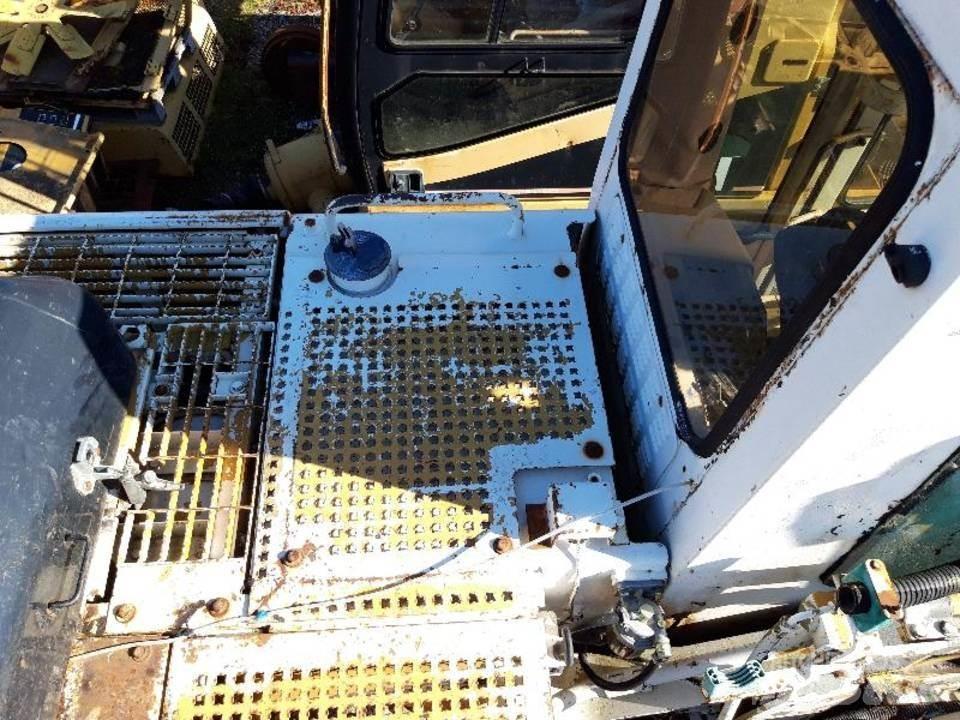 CAT 325LN Кабины и интерьер