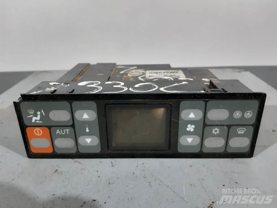 CAT 330C Кабины и интерьер