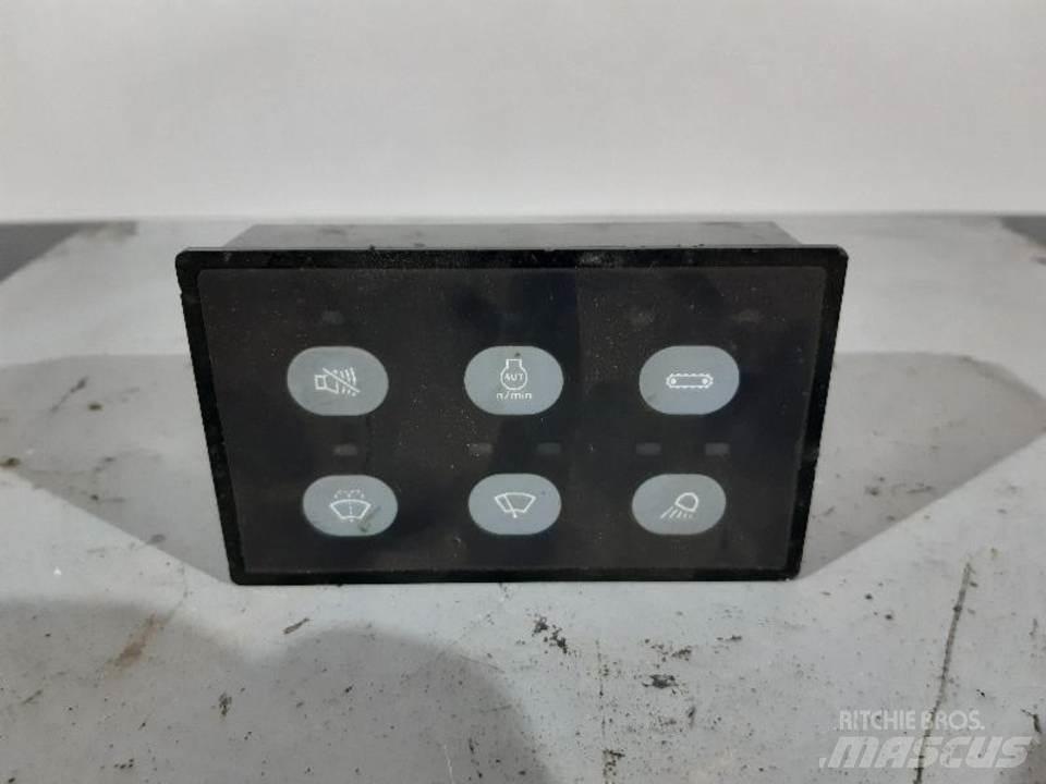 CAT 330C Кабины и интерьер