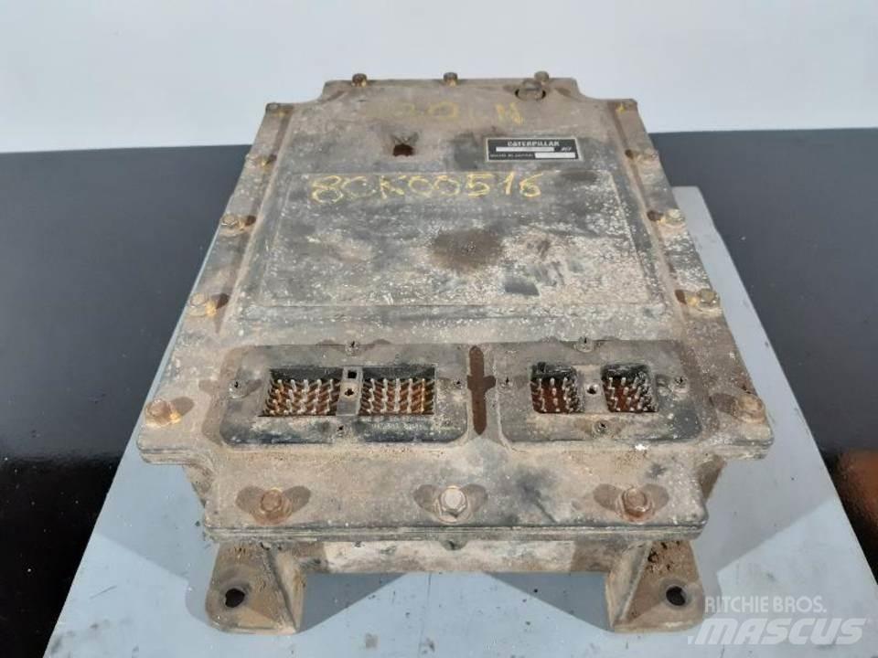 CAT 330L Кабины и интерьер