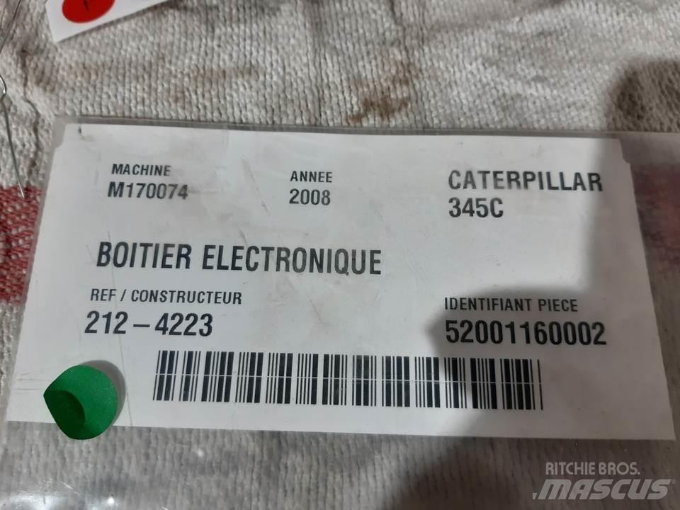CAT 345C Кабины и интерьер