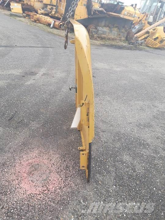 CAT 345C Кабины и интерьер