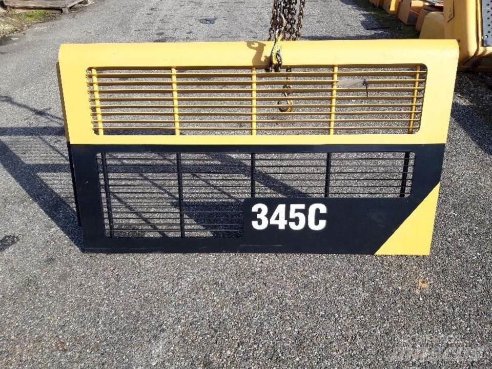CAT 345C Кабины и интерьер