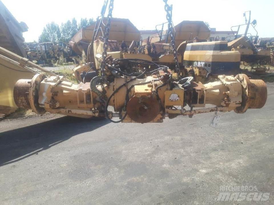 CAT 438B Трансмиссии и КПП