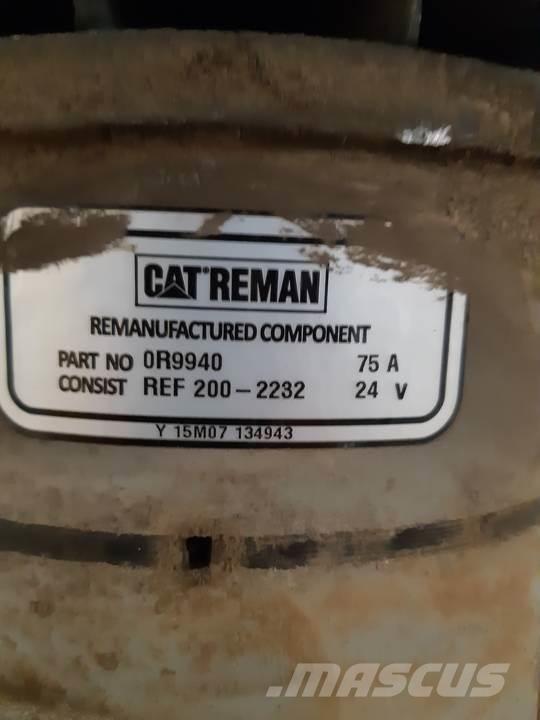 CAT 725 Двигатели