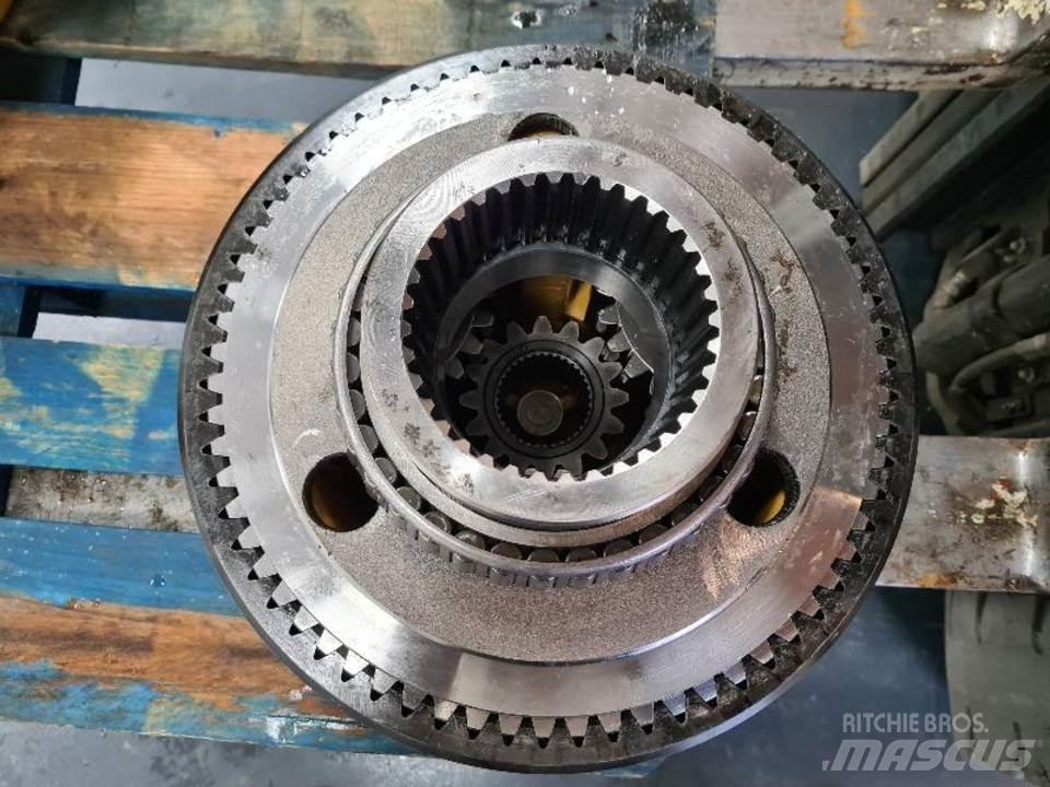 CAT 735 Трансмиссии и КПП