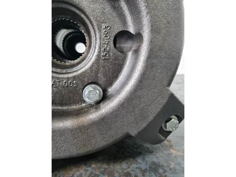 CAT 735 Трансмиссии и КПП